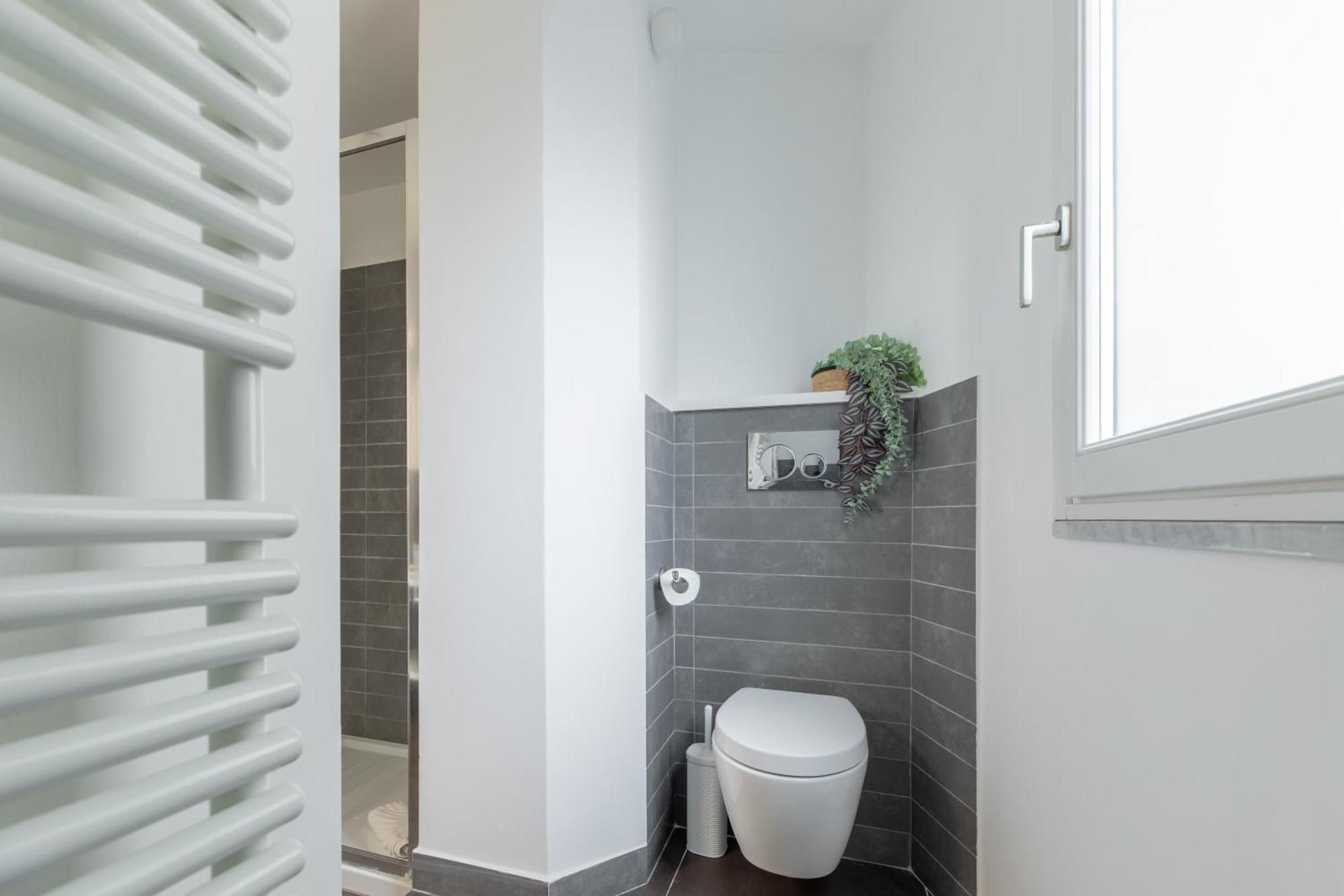 Iflat Contemporary Elegant Skyline In Rome